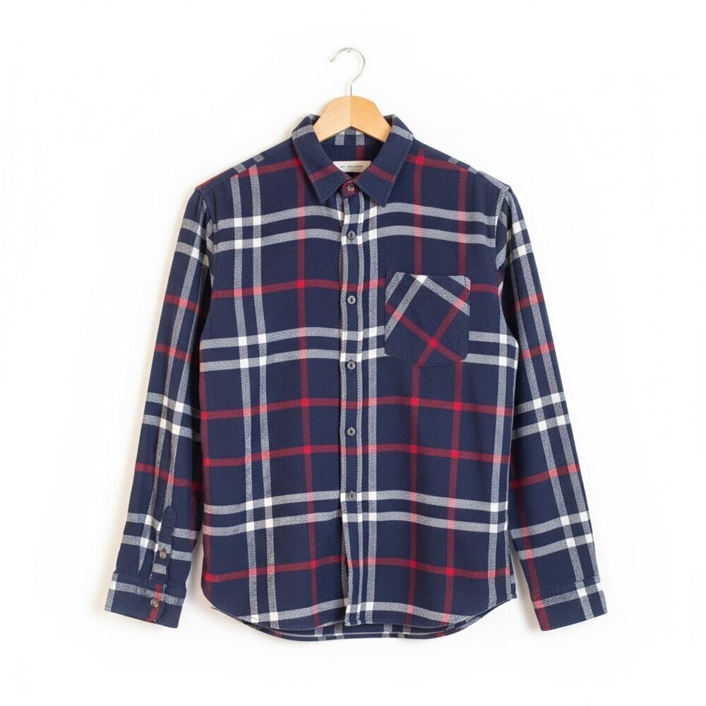 AMERICAN EAGLE Ahh Mazingly Soft Boyfriend Fit Button Down Plaid Flannel Shirt